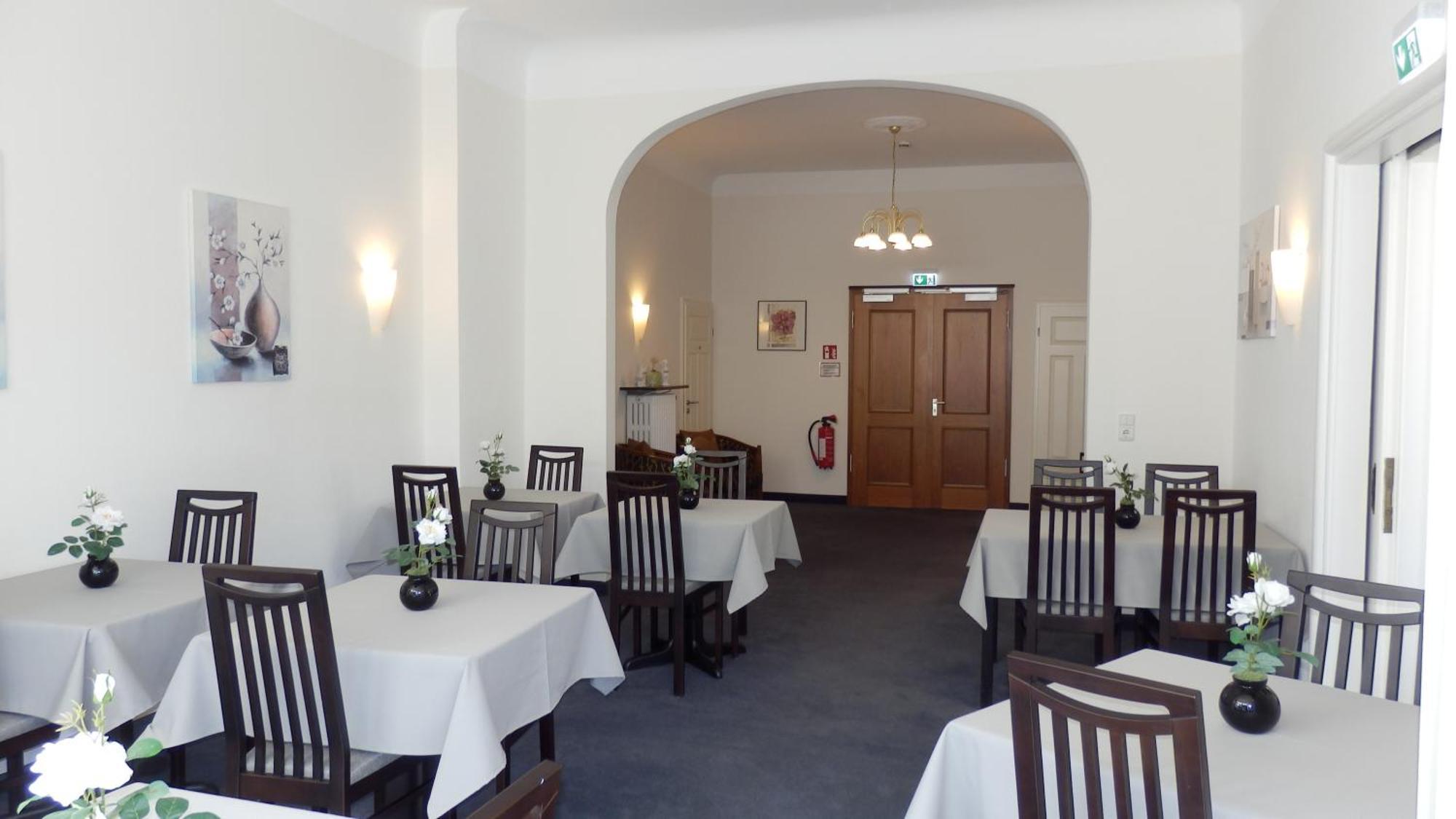 Hotel Bellevue Hamelin Bagian luar foto